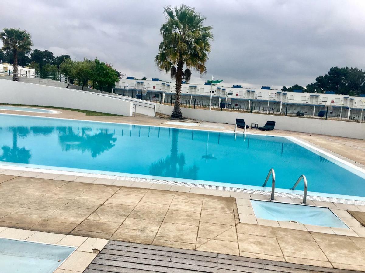 Villa De Lux With Pool Quinta do Anjo Dış mekan fotoğraf